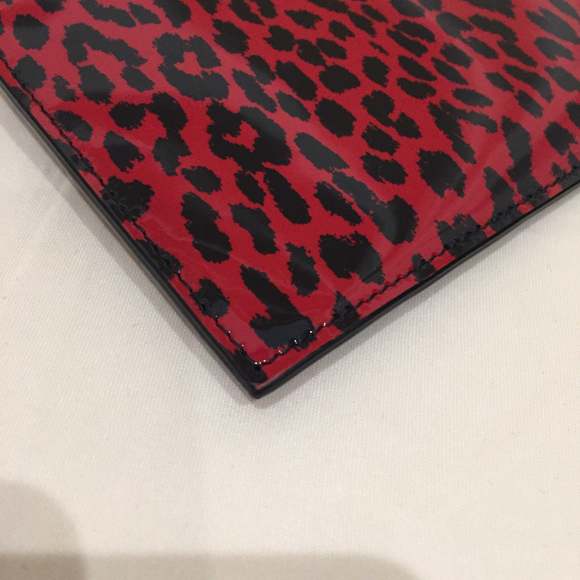 Yves Saint Laurent Leopard Patent Zip Clutch Sku# 71986 - Picture 6 of 9